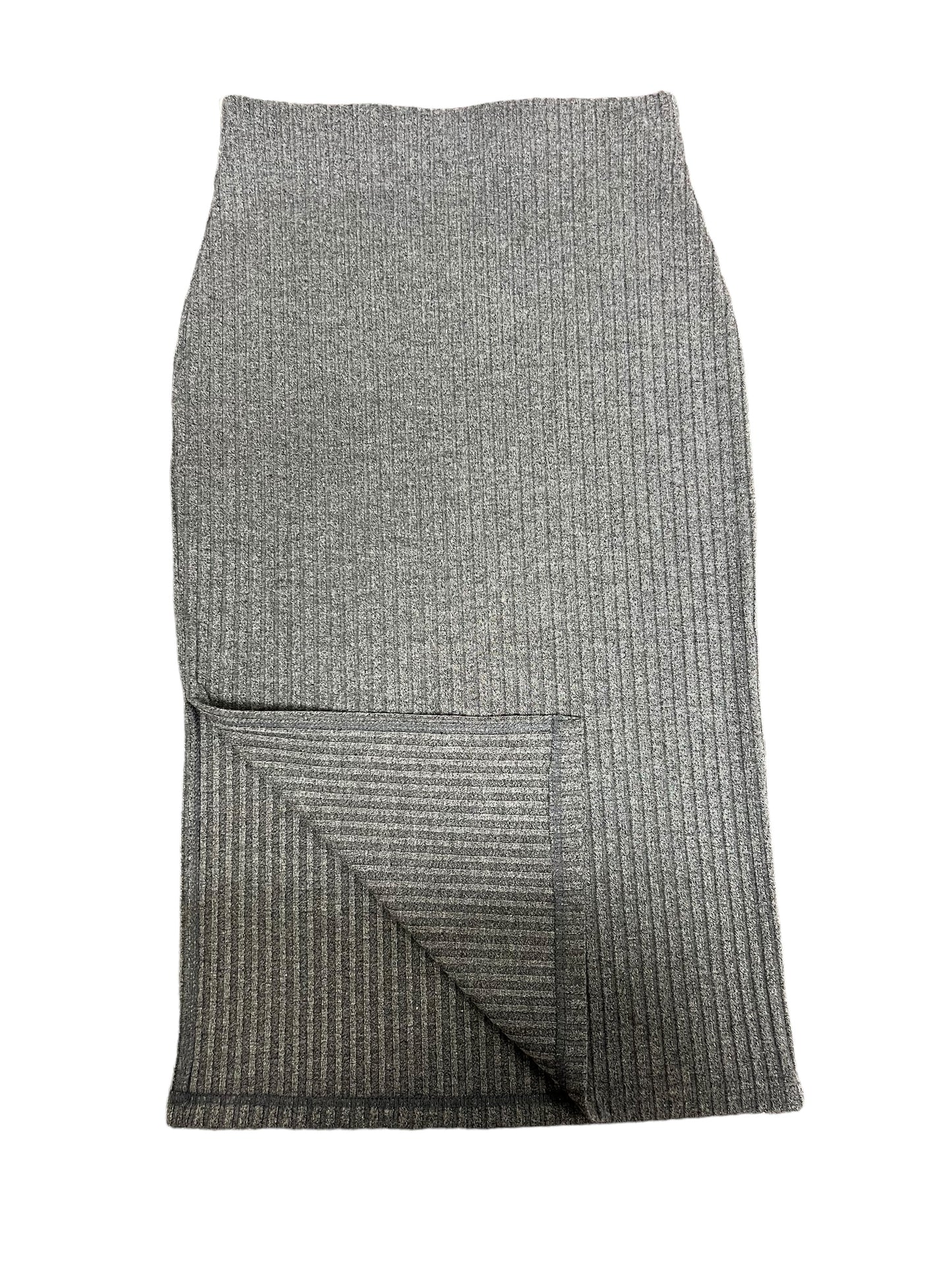 Skirt Midi By Clothes Mentor In Grey, Size: S