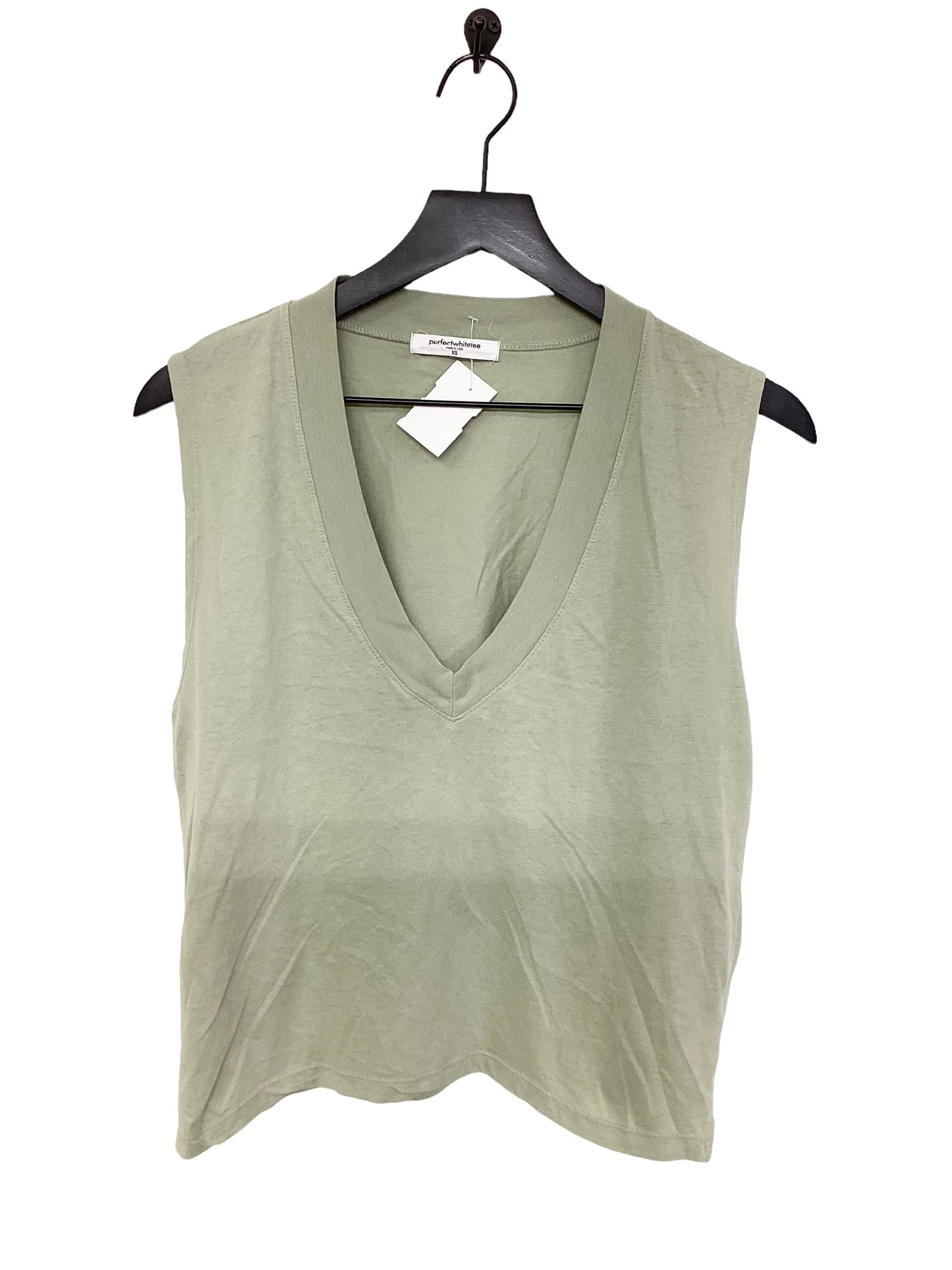 Top Sleeveless By Clothes Mentor In Green, Size: Xs