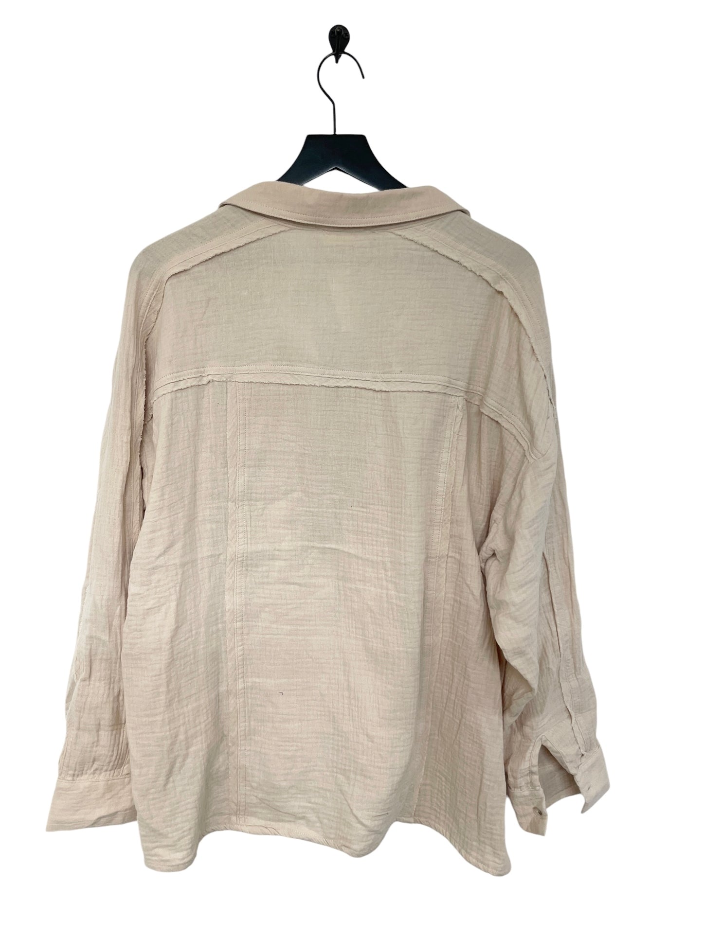 Blouse Long Sleeve By Clothes Mentor In Cream, Size: M