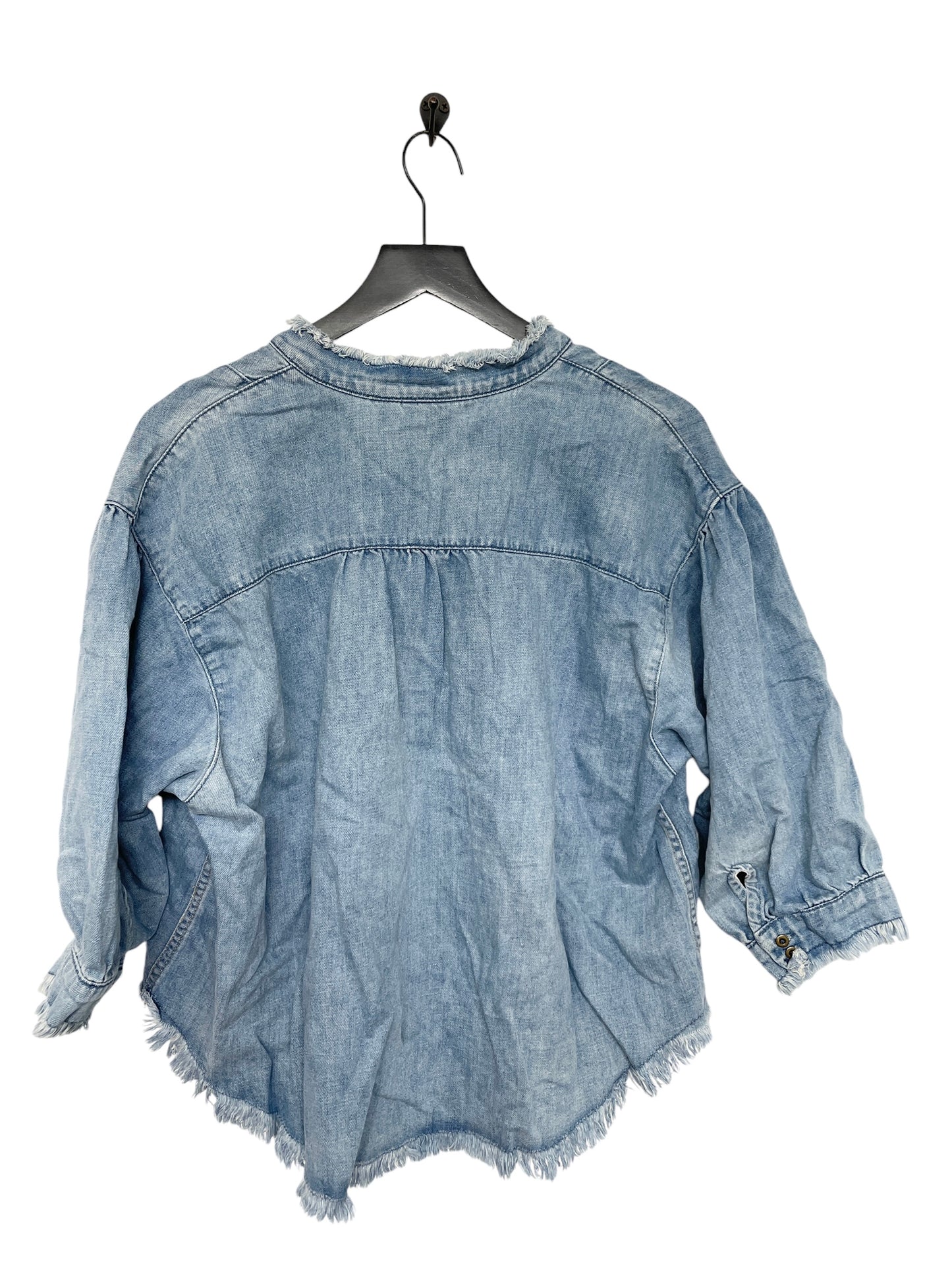 Blouse Short Sleeve By Holding Horses In Blue Denim, Size: S