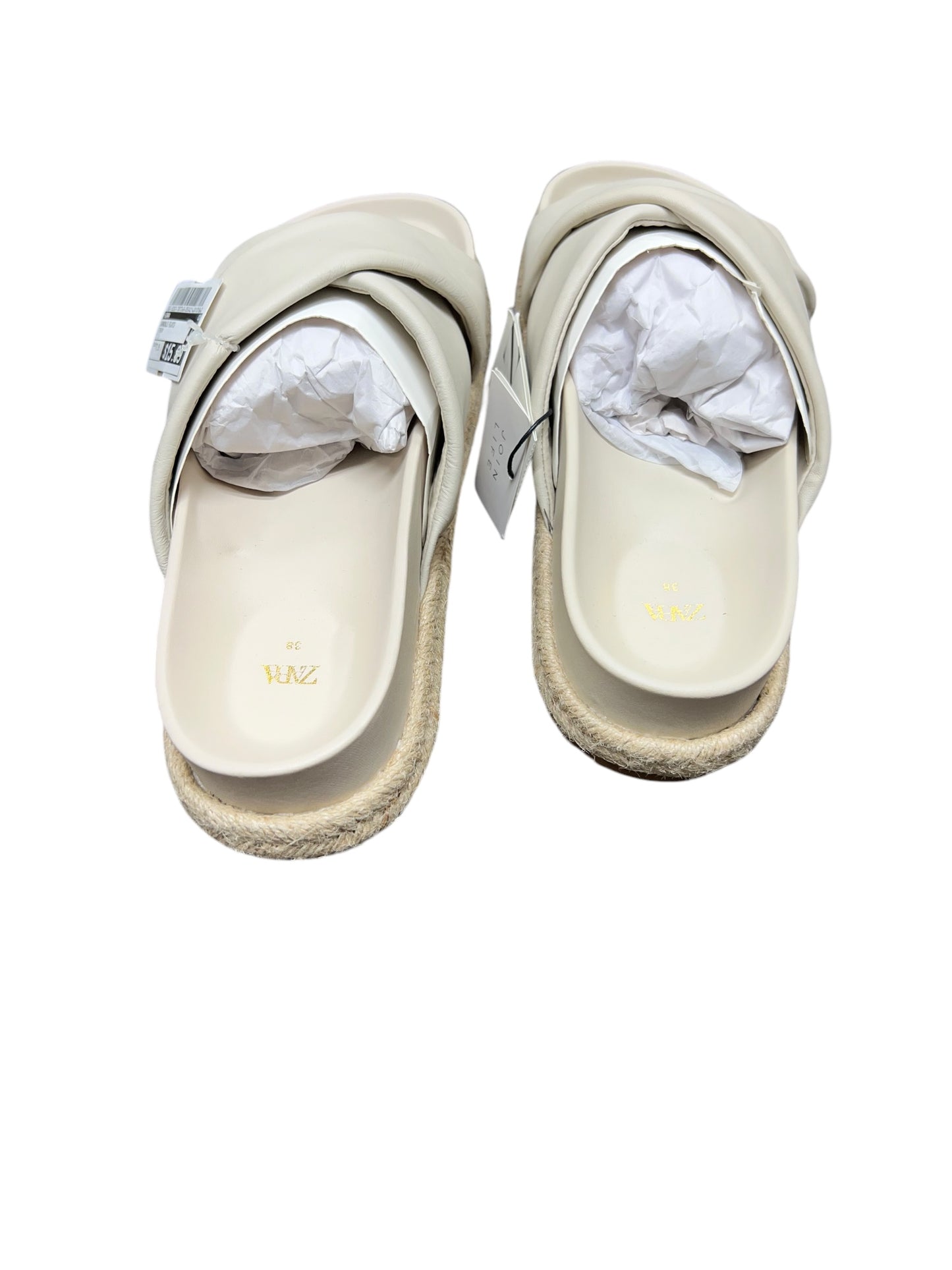 Sandals Flats By Zara In Cream, Size: 7.5