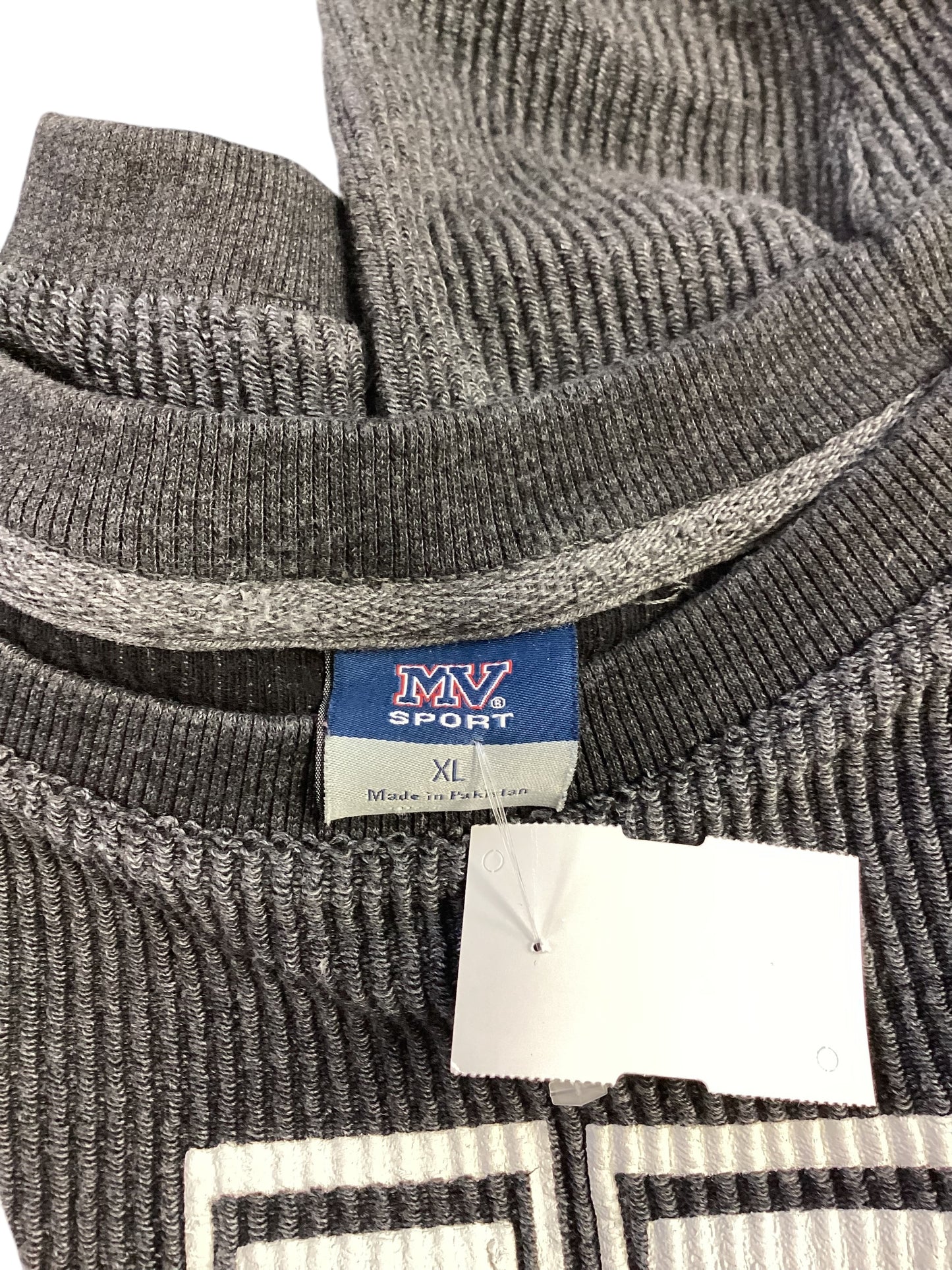 Sweatshirt Crewneck By Clothes Mentor In Grey, Size: Xl