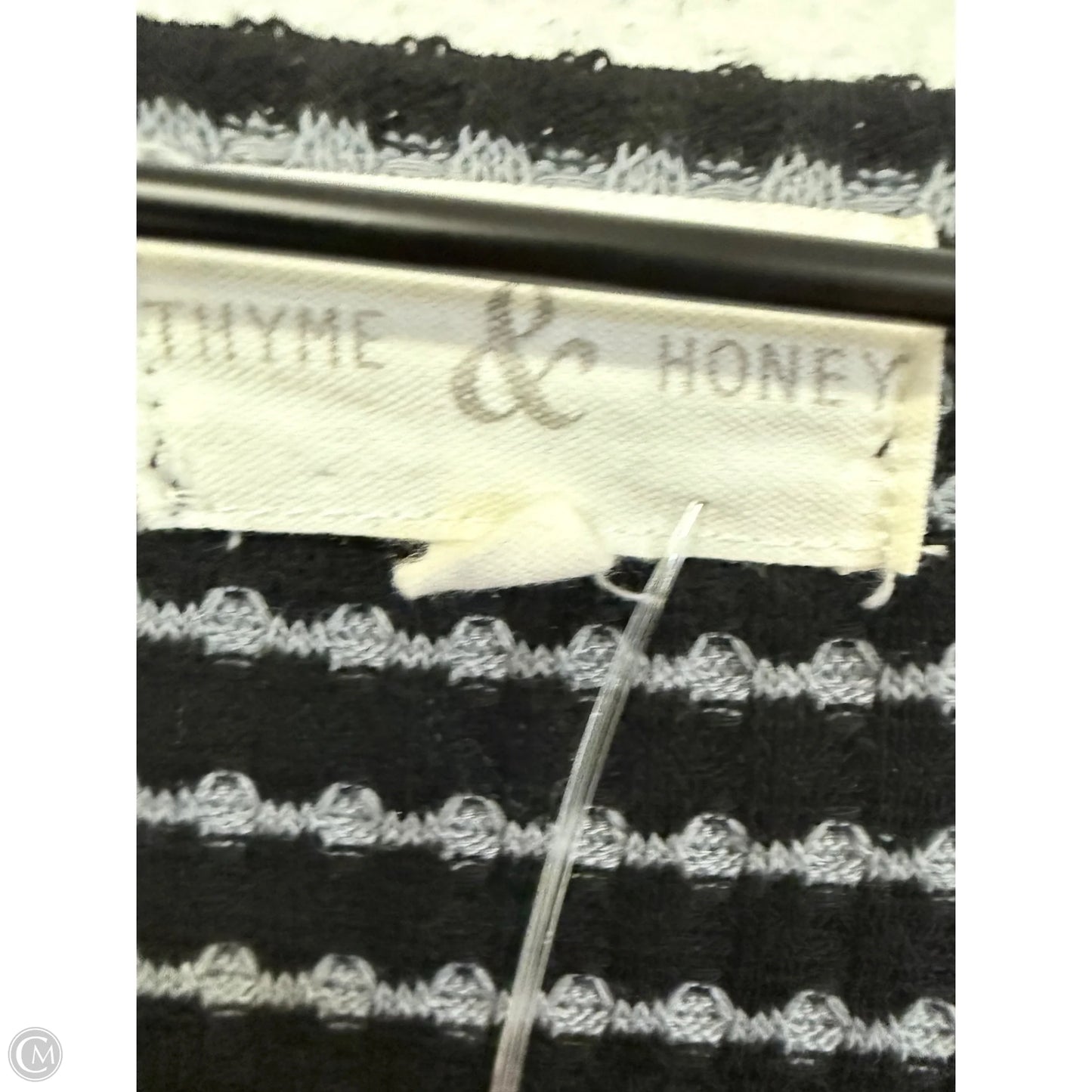 Top Long Sleeve Basic By Thyme And Honey In Black & Grey, Size: L