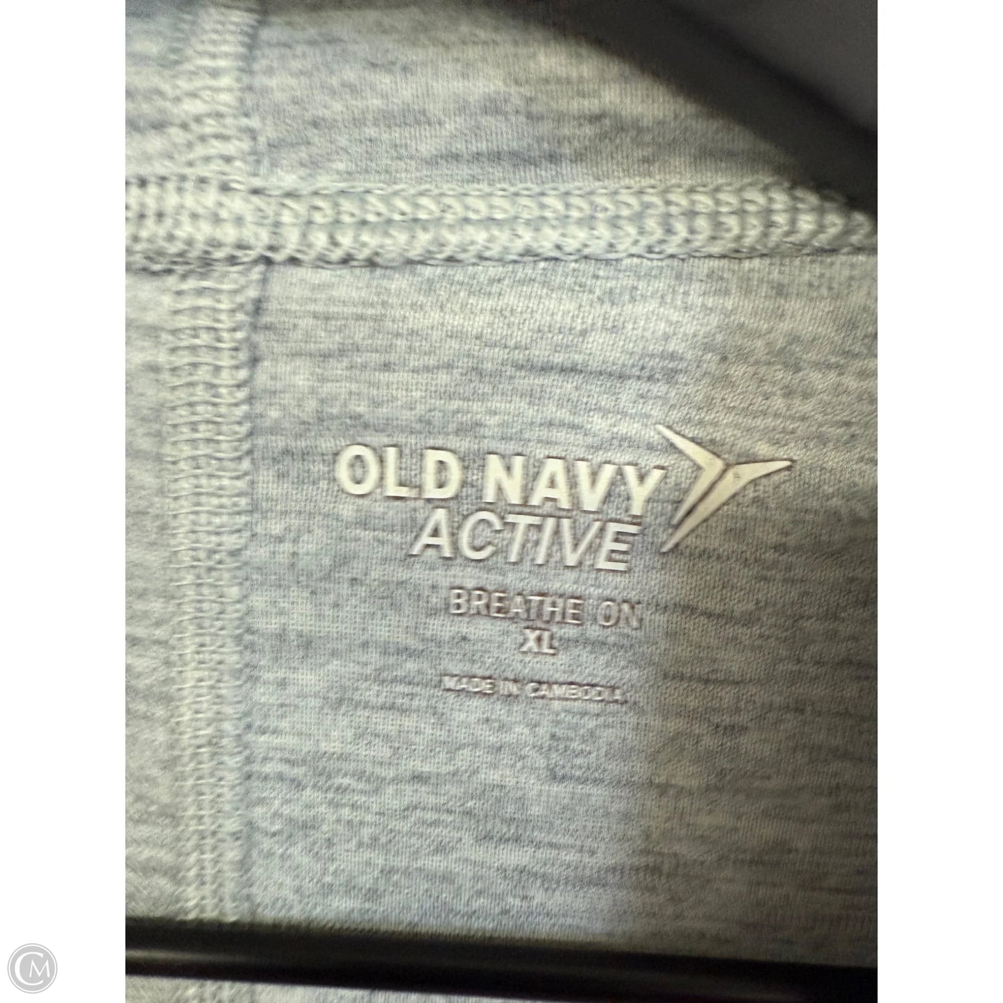 Athletic Top Long Sleeve Hoodie By Old Navy In Grey, Size: Xl