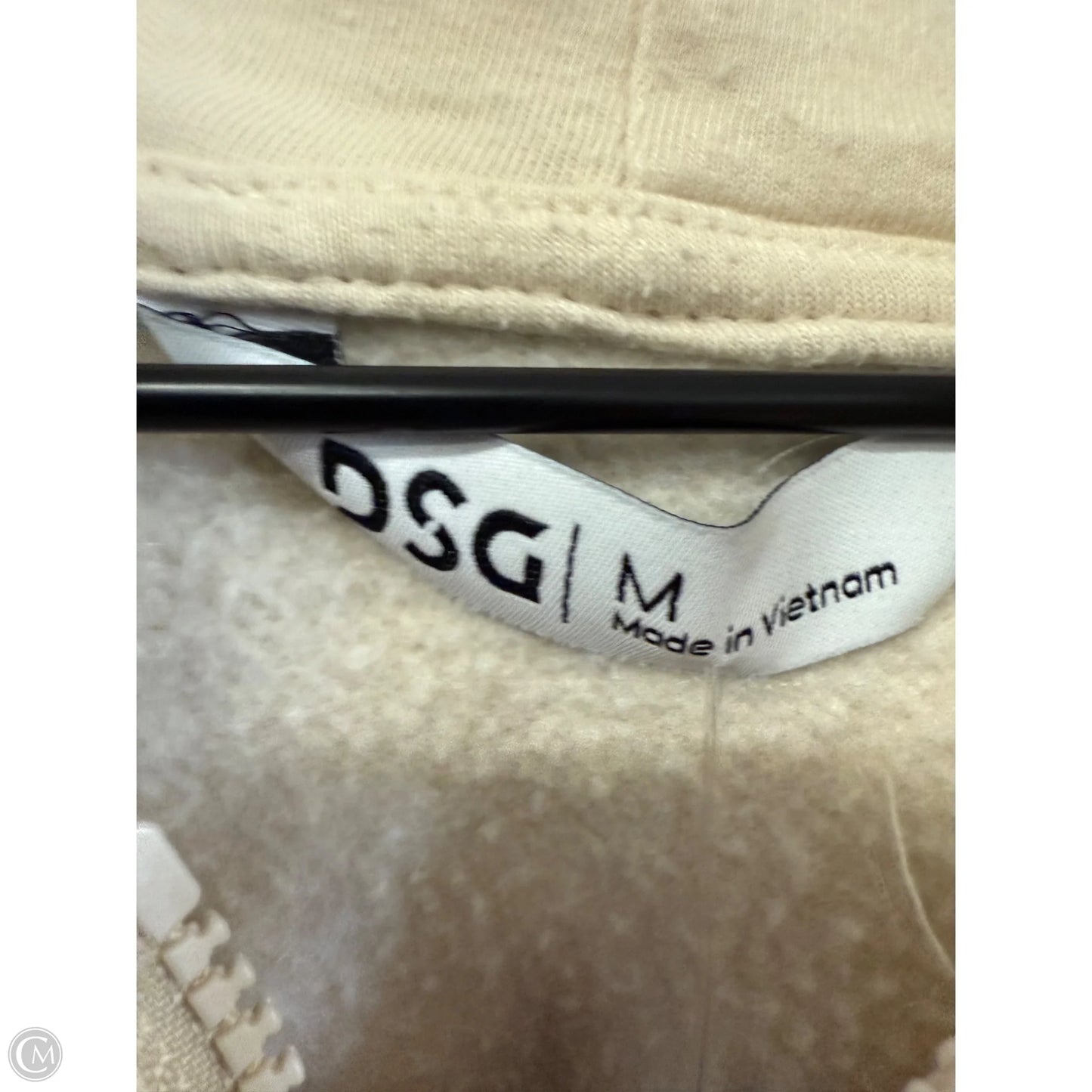 Sweatshirt Hoodie By Dsg Outerwear In Cream, Size: M