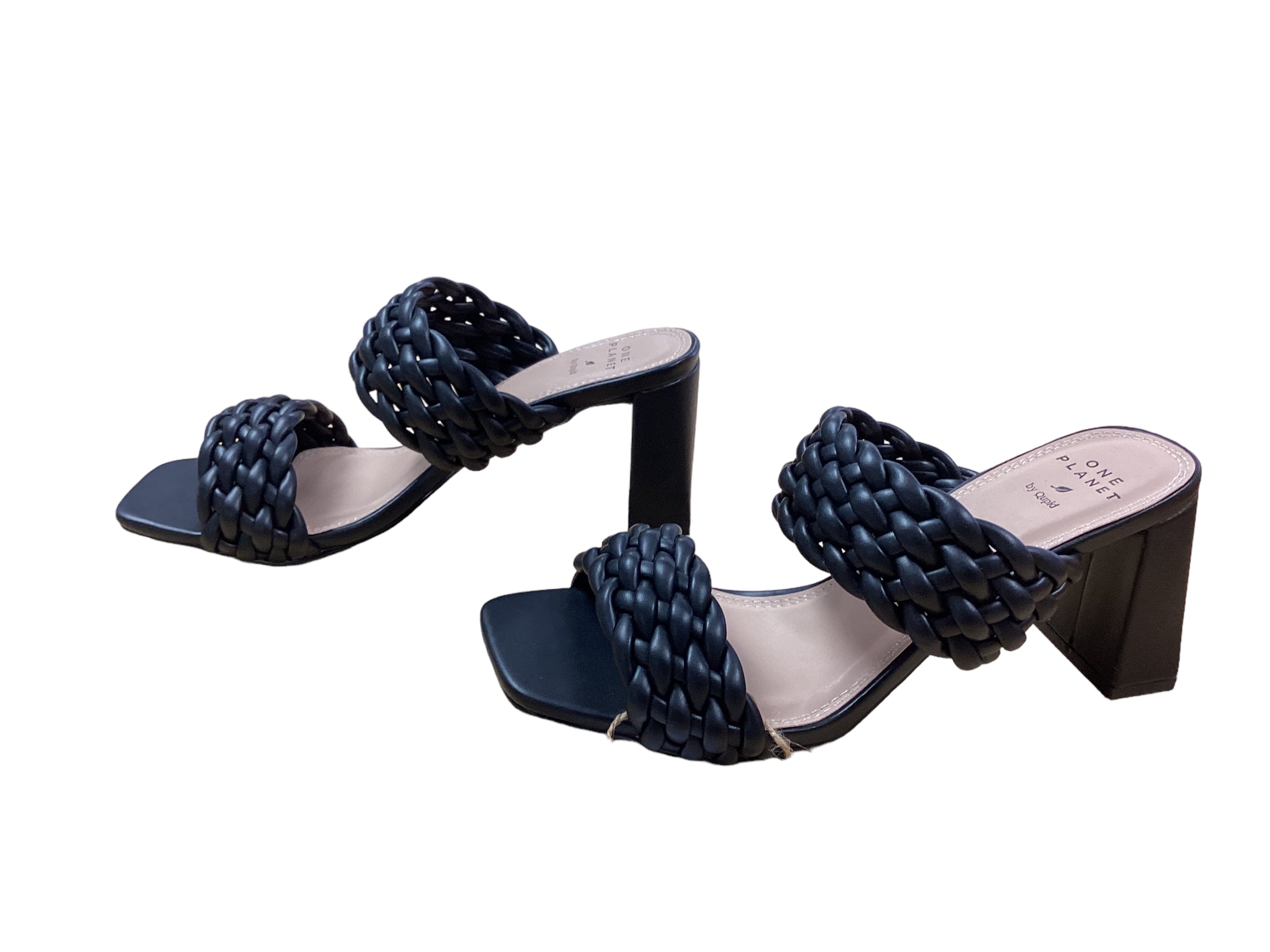NWT Shoes Clothes Mentor Bismarck ND 152